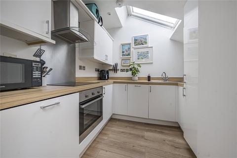 1 bedroom apartment for sale, Strathmore Road, Teddington