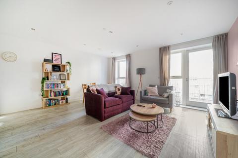 2 bedroom apartment for sale, Trinity Way, London