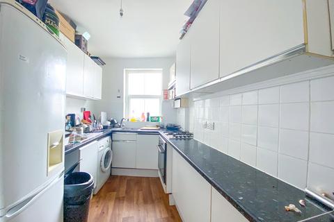 6 bedroom terraced house to rent, Ditchling Road, East Sussex BN1