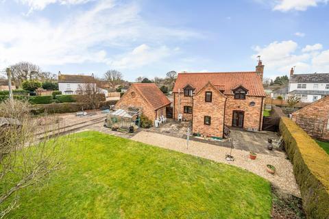 3 bedroom detached house for sale, Main Road, Haltham, Horncastle , LN9 6JQ