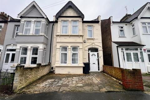 3 bedroom house for sale, Mortlake Road, Ilford