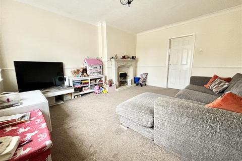 3 bedroom terraced house for sale, Deer Park Court, Monk Fryston, Leeds