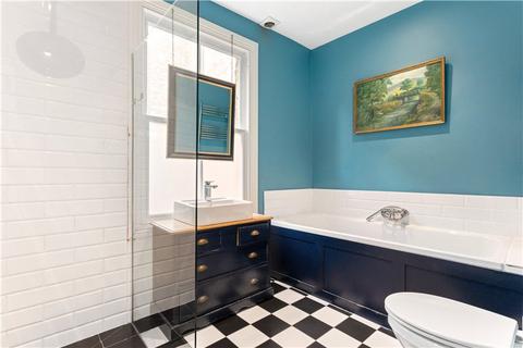 4 bedroom end of terrace house for sale, Kennington Lane, London, SE11