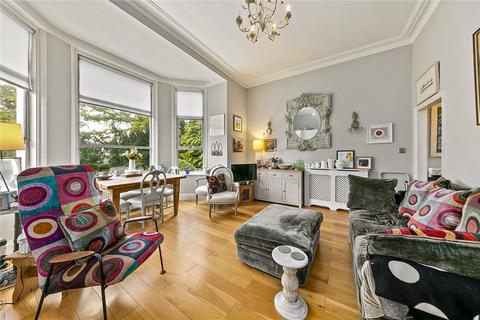 54d Hampton Road, Teddington, TW11 0JX