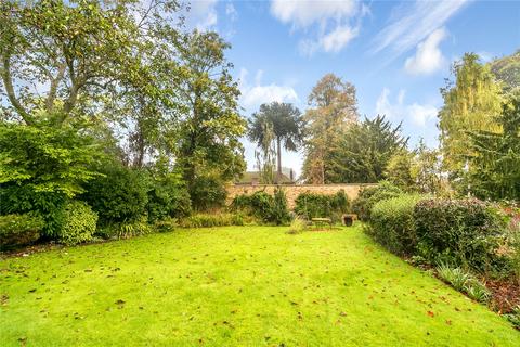 54d Hampton Road, Teddington, TW11 0JX
