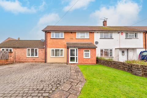 3 bedroom end of terrace house for sale, Dickens Avenue, Llanrumney, Cardiff. CF3