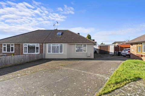 2 bedroom bungalow for sale, Manor Close, Burgess Hill RH15