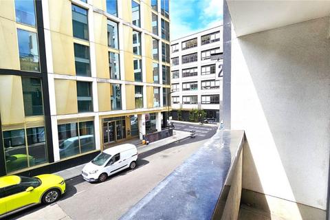 3 bedroom apartment to rent, 87-91 Hackney Road, London E2