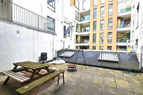 3 bedroom apartment to rent, 87-91 Hackney Road, London E2