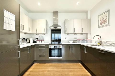 2 bedroom apartment for sale, Lockside Way, London E16