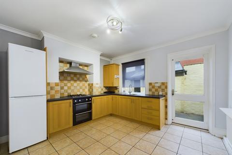 2 bedroom semi-detached house to rent, Dunalley Parade, Cheltenham, Gloucestershire, GL50