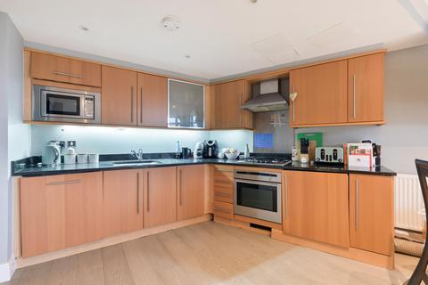 1 bedroom flat for sale, Point Wharf Lane, Brentford, TW8