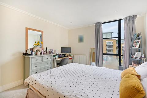 Apartment 23, 1 Point Wharf Lane, Brentford, TW8 0DD