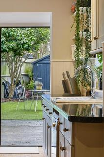 21 Grosvenor Road, Brentford, TW8 0NW