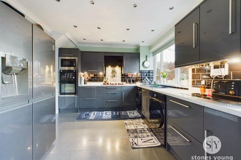 4 bedroom terraced house for sale, Tintern Crescent, Blackburn, BB1