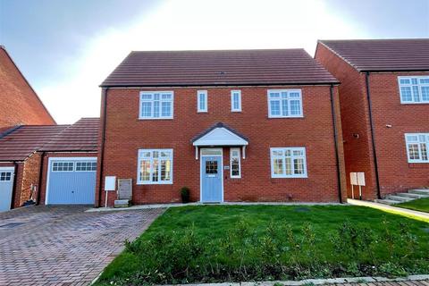 4 bedroom detached house for sale, Celandine Close, Sandbach