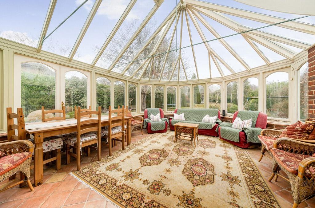 Photograph 9