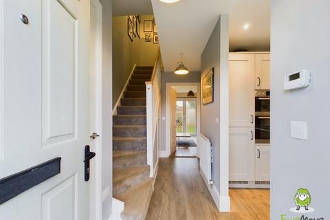 19 Warham Road, Basingstoke, RG23 8BQ