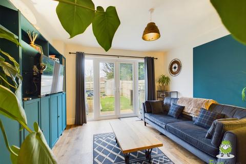 19 Warham Road, Basingstoke, RG23 8BQ