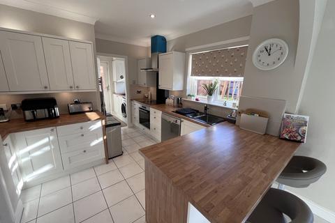 4 bedroom detached house for sale, Pentland Road, Lindsayfield, East Kilbride G75