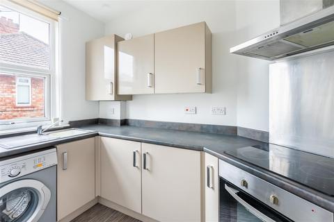 1 bedroom flat to rent, Moorland Road, York