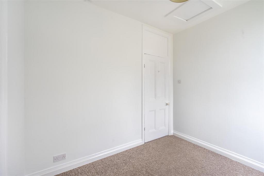 Flat 2 Moorland Street-7.jpg