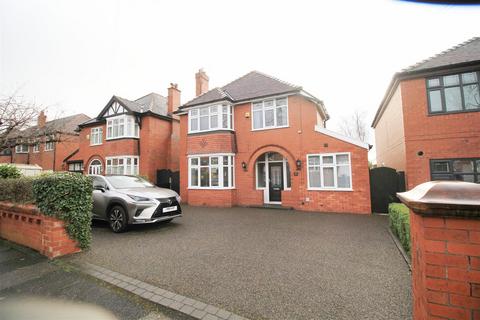 4 bedroom detached house for sale, Knott Lane, Hyde SK14