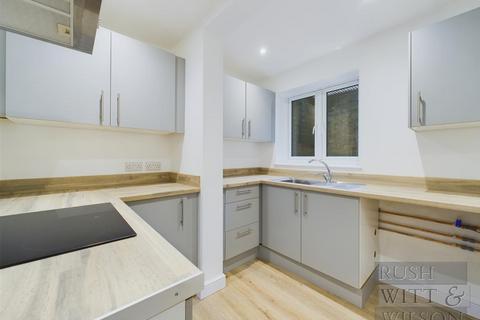 1 bedroom flat for sale, Old London Road, Hastings