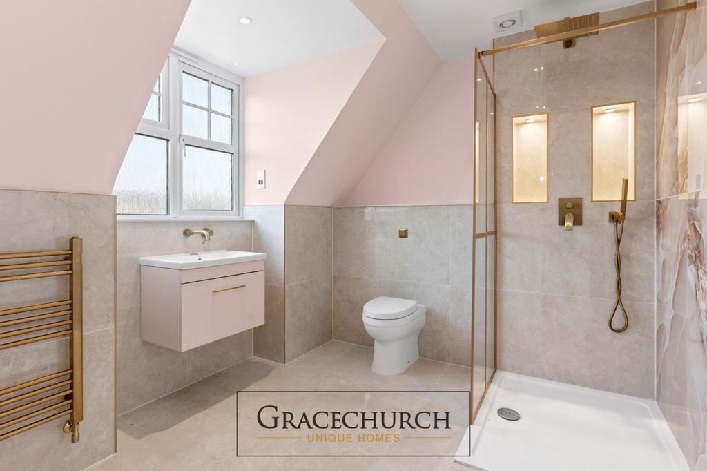 Jack & Jill bathroom