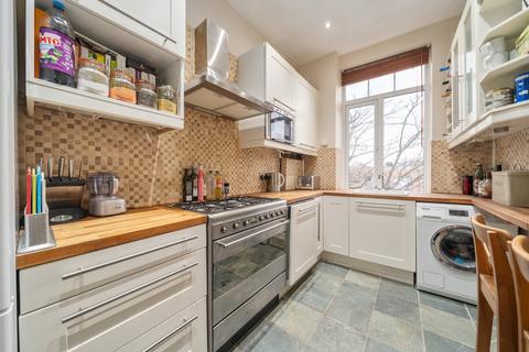 2 bedroom flat for sale, Sutton Court Mansions, Grove Park Terrace, Chiswick W4