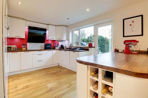 4 bedroom semi-detached house for sale, West Riding, Bricket Wood, AL2