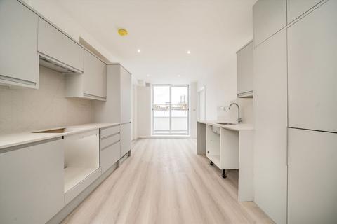 Studio for sale, Powell Road, London E5