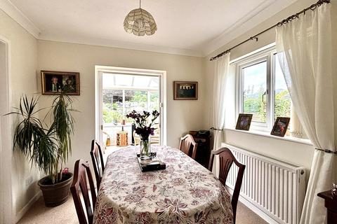 3 bedroom detached bungalow for sale, Beaufort Avenue, Llangattock, Crickhowell, Powys.