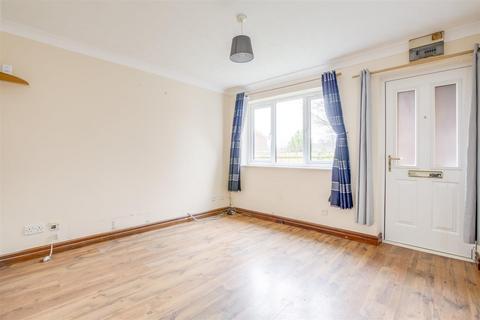 1 bedroom maisonette for sale, Batt Furlong, Aylesbury HP21