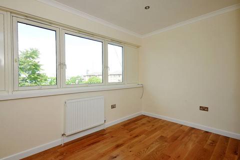 2 bedroom flat for sale, Rowcross Street, Bermondsey, London, SE1