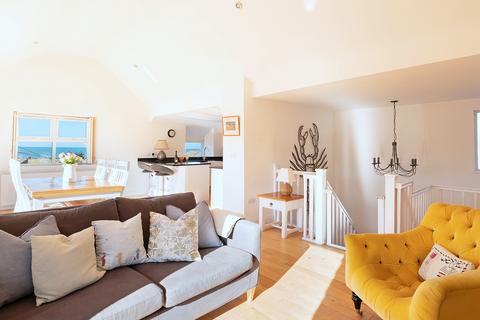 3 bedroom house for sale, 65 Fore Street, Port Isaac