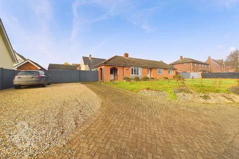 4 bedroom detached bungalow for sale, High Street, Gislingham, Eye