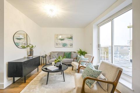 3 bedroom flat for sale, Basin Approach, Limehouse, London, E14