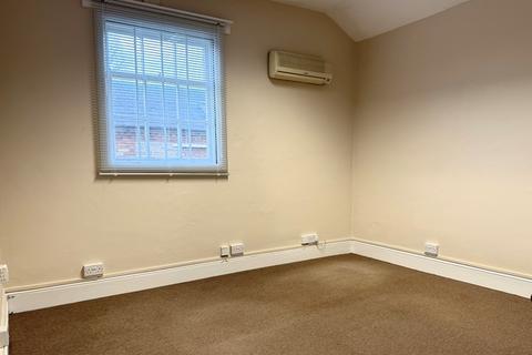 Office to rent, Serviced Office of approx £400sqft