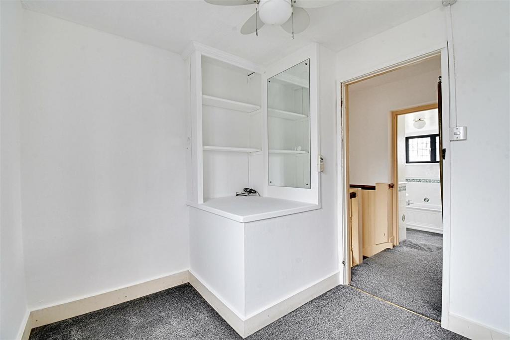 Bedroom 3 2.jpg