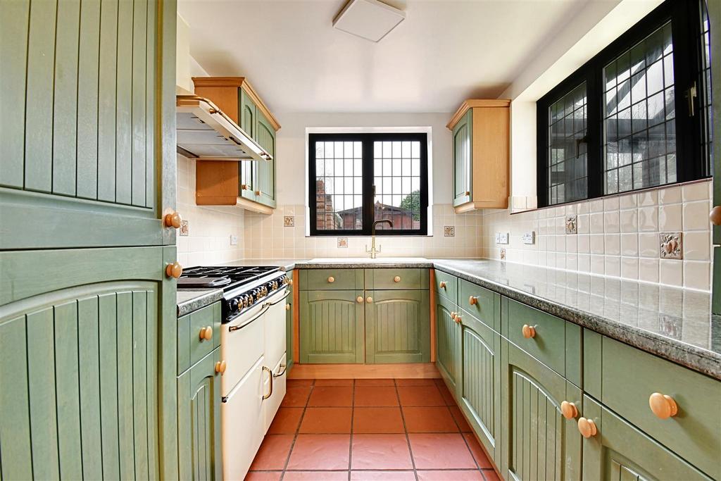Kitchen.jpg