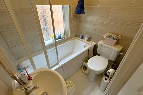 16 Beaumont Road, Birmingham, B30 2DY