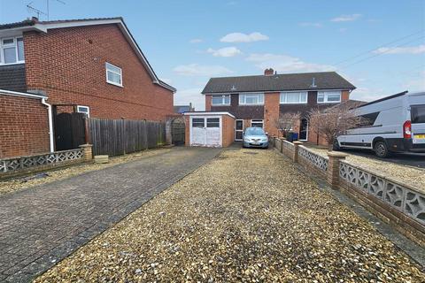 5 Cooks Orchard, Gloucester, GL1 3JY