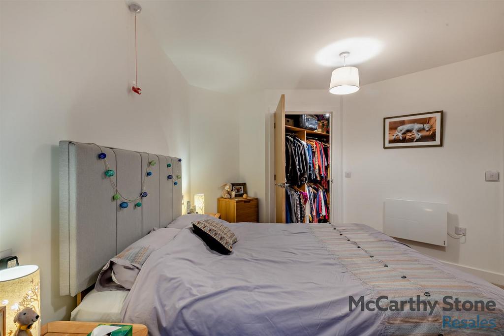 8634100-interior03-800.jpg