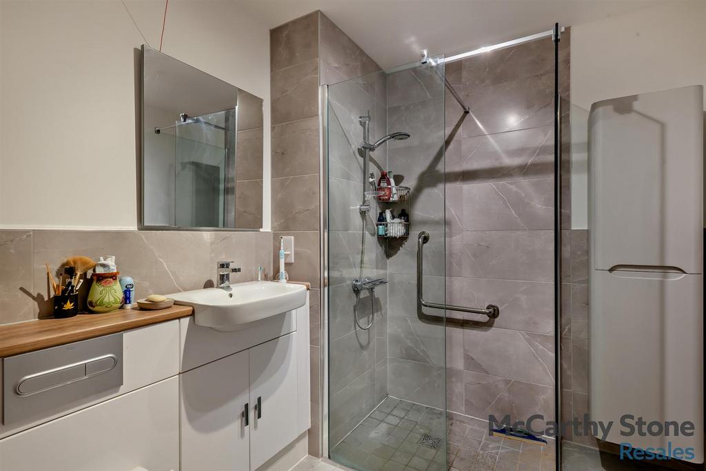 8634100-interior05-800.jpg
