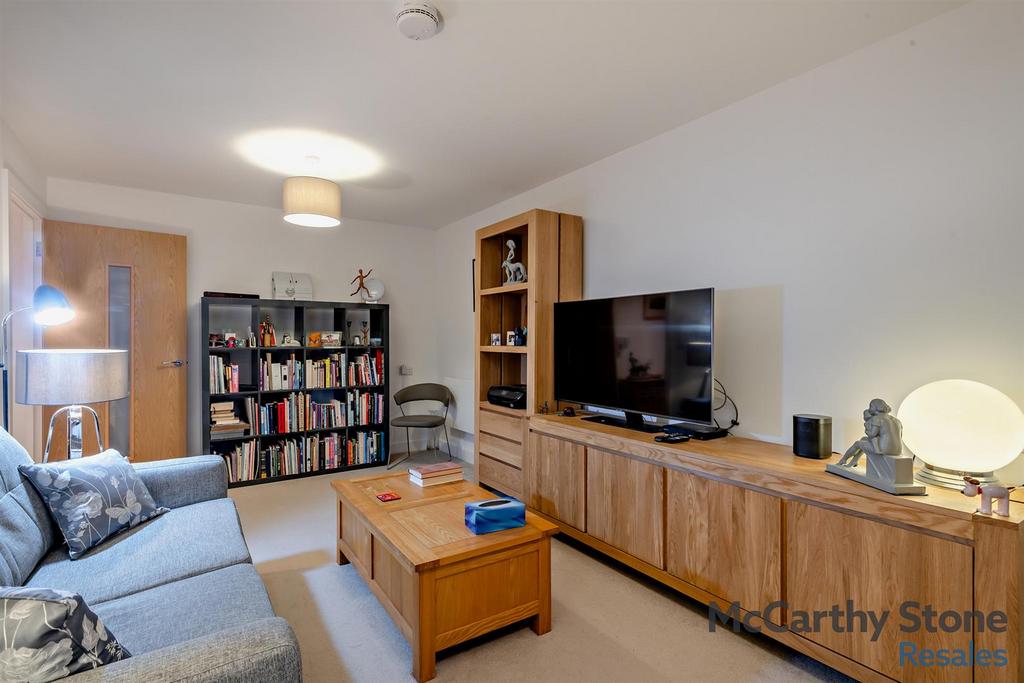 8634100-interior09-800.jpg