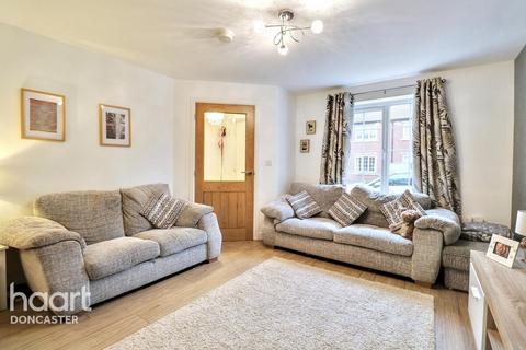 3 bedroom semi-detached house for sale, Trusdale Close, Wheatley, Doncaster