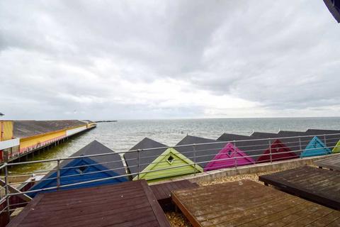 Chalet for sale, Walton on the Naze CO14