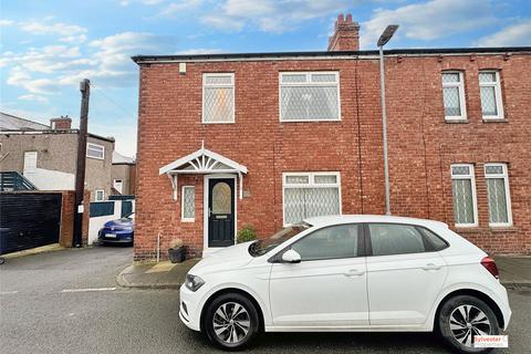 3 bedroom semi-detached house for sale, Hillside Place, Low Fell, Gateshead, NE9