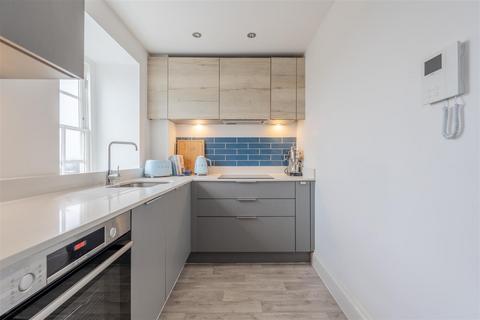 1 bedroom apartment for sale, Bath Road, Keynsham, Bristol